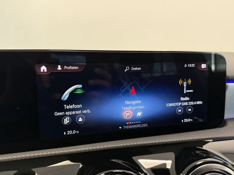 Mercedes-Benz A-Klasse 250 e Business Solution AMG Limited afbeelding 25
