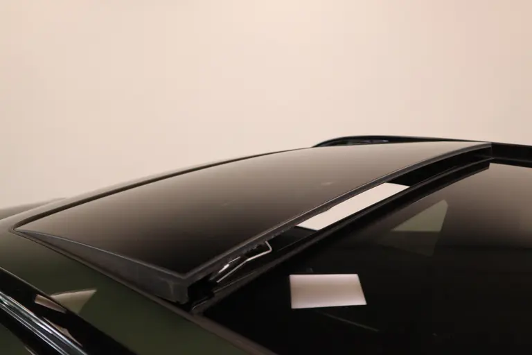 BMW 3-serie 320e ACC PDC Head-UP Panoramadak Harman&Kardon Carbon 20''LM Individual Performance 400PK 24 maanden garantie mogelijk (*vraag naar de voorwaarden) afbeelding 8