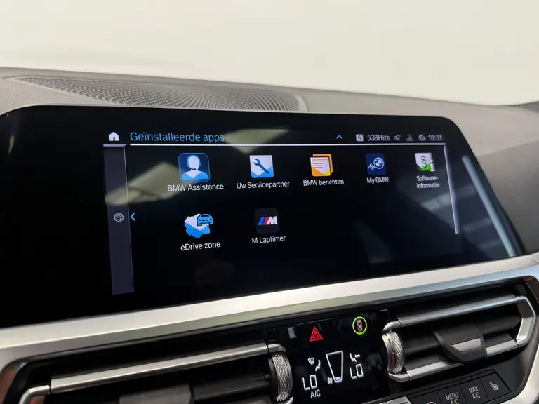 BMW 3-serie 330e eDrive Edition ACC Head-Up Harman Kardon Schuif/Kanteldak afbeelding 30