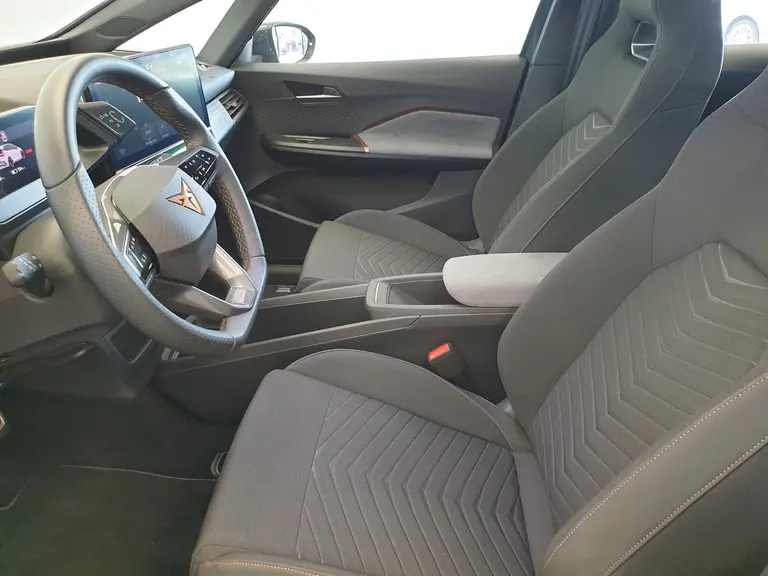 CUPRA Born 58 kWh Business One Navigatie Clima Warmtepomp 18"LM 204 PK! 24 maanden garantie mogelijk (*vraag naar de voorwaarden) afbeelding 11