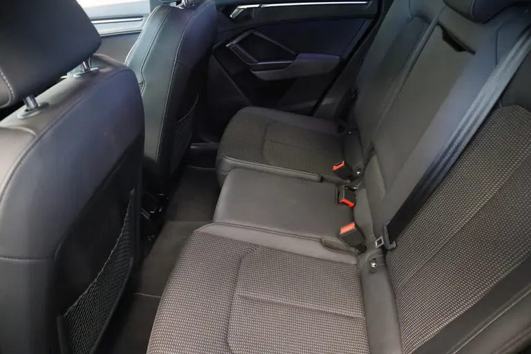 Audi Q3 Sportback 45 TFSI e S Edition Cruise/Climate Panoramadak PDC Navi Leder Sonos Sound 24 maanden garantie mogelijk (*vraag naar de voorwaarden) afbeelding 34