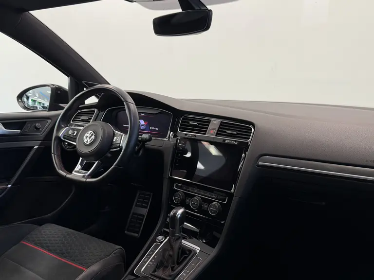 Volkswagen Golf 2.0 TSI GTI Performance Panoramadak Cruise/Climate afbeelding 13
