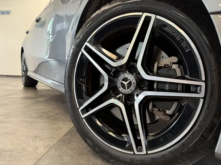 Mercedes-Benz A-Klasse 250 e Business Solution AMG Limited afbeelding 8