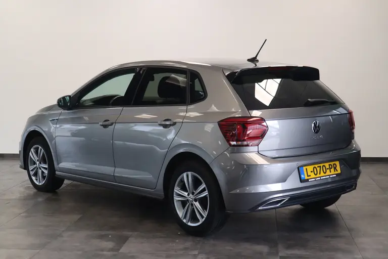 Volkswagen Polo 1.0 TSI R-Line Edition ACC 16''lmv Navigatie afbeelding 3