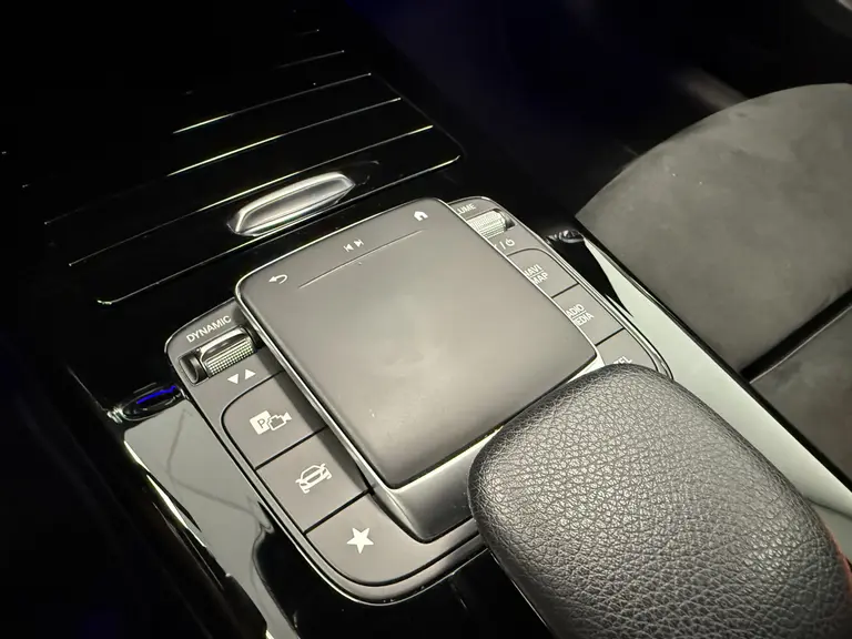 Mercedes-Benz A-Klasse 250 e Business Solution AMG Limited afbeelding 23
