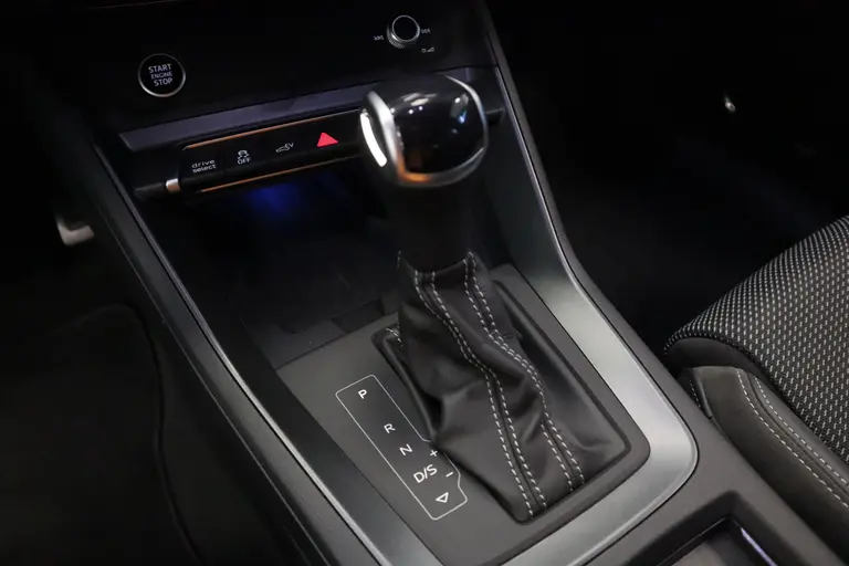 Audi Q3 Sportback 45 TFSI e S Edition Cruise/Climate Panoramadak PDC Navi Leder Sonos Sound 24 maanden garantie mogelijk (*vraag naar de voorwaarden) afbeelding 22