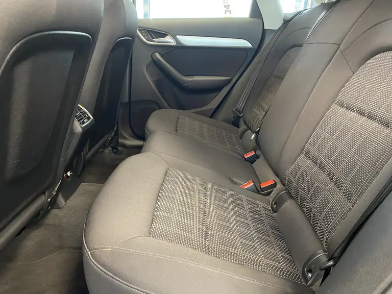 Audi Q3 1.4 TFSI CoD Sport Pro Line Navigatie 17LMV Cruise Control PDC afbeelding 23