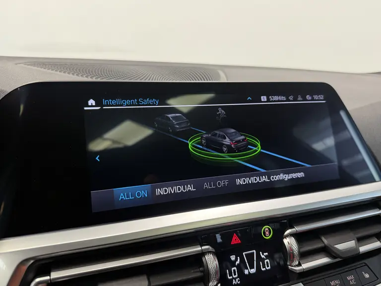 BMW 3-serie 330e eDrive Edition ACC Head-Up Harman Kardon Schuif/Kanteldak afbeelding 33