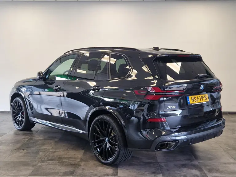 BMW X5 xDrive50e M-Sport Pro Pakket  22''LM Schuifkanteldak Elektriche uitklapbare trekhaak afbeelding 6