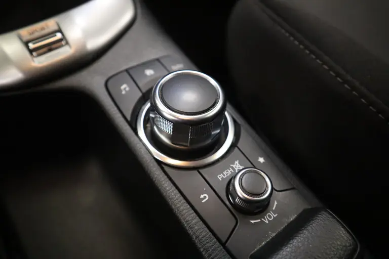 Mazda CX-3 2.0 SkyActiv-G 120 SkyLease+ Automaat Cruise control Climate control 16LMV afbeelding 10