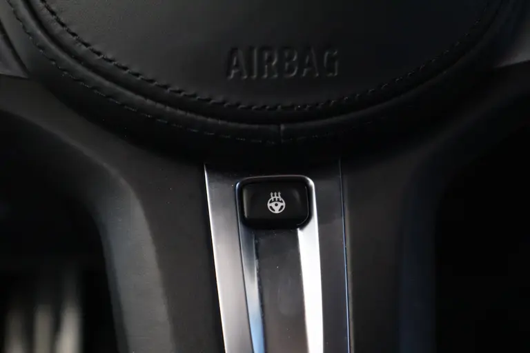 BMW 4 Serie Cabrio M440i xDrive High Executive 374PK Navigatie 360Camera Volleder Apple carplay 19LMV Head up afbeelding 11