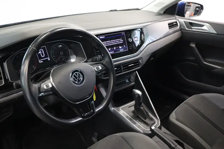 Volkswagen Polo 1.0 TSI Highline Business R ACC Parkeersensoren 16'' LM 95pk afbeelding 8