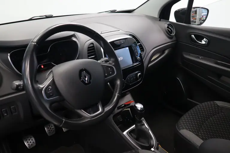 Renault Captur 1.2 TCe Intens Parkeerhulp Camera Elec ramen + spiegels Privacy glass afbeelding 9