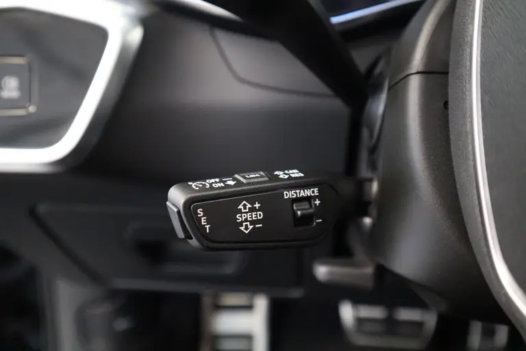 Audi A6 Limousine 55 TFSI e Quattro Pro Line S Competition 256pk Panorama Navigatie Cruise Control Volleder interieur Stoel/Stuur verwarming. afbeelding 12