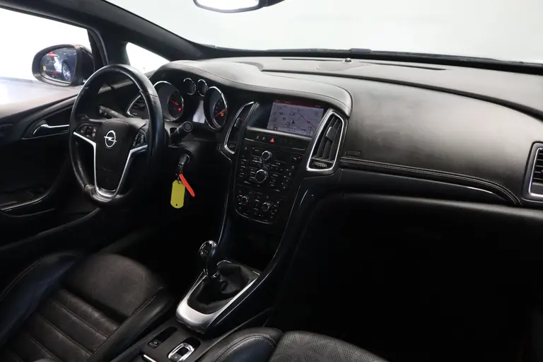 Opel Cascada 1.6 Turbo Cosmo Climate Control Navi Stoelverwarming Cruise Control afbeelding 18