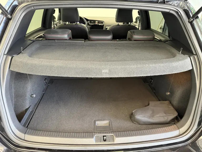 Volkswagen Golf 2.0 TSI GTI Performance Panoramadak Cruise/Climate afbeelding 30
