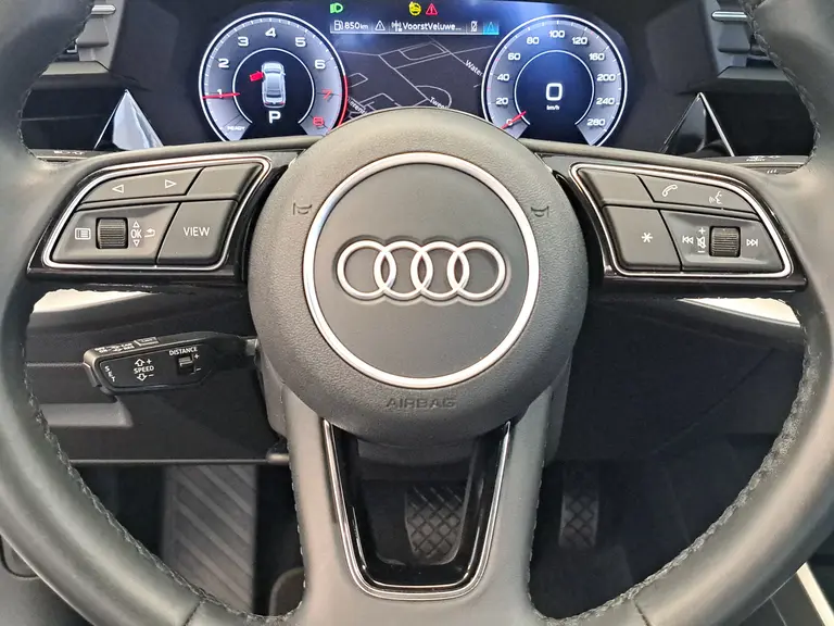 Audi A3 Limousine 30 TFSI Pro Line Navigatie Carplay Clima Cruise VCP 17"LM afbeelding 12