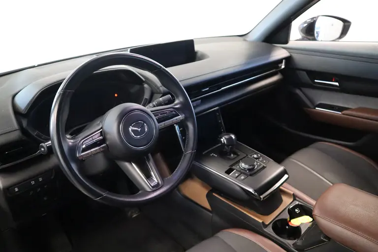 Mazda MX-30 e-SkyActiv 145 First Edition 36 kWh Navigatie Halfleder interieur 18 lmv lane ass. 24 maanden garantie mogelijk (*vraag naar de voorwaarden) afbeelding 9