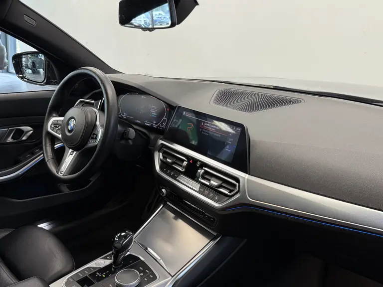 BMW 3-serie 330e eDrive Edition ACC Head-Up Harman Kardon Schuif/Kanteldak afbeelding 13