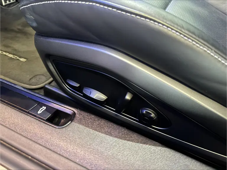 Porsche 911 3.0 Carrera 4S Sport chrono Bose Dealer onderhouden Kreide Grau Panoramadak ACC 450PK! afbeelding 40