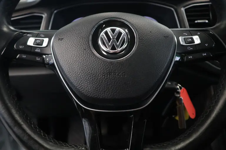 Volkswagen T-Roc 1.5 TSI Style 150pk Panoramadak Full-Led Navigatie 18'lmv afbeelding 11