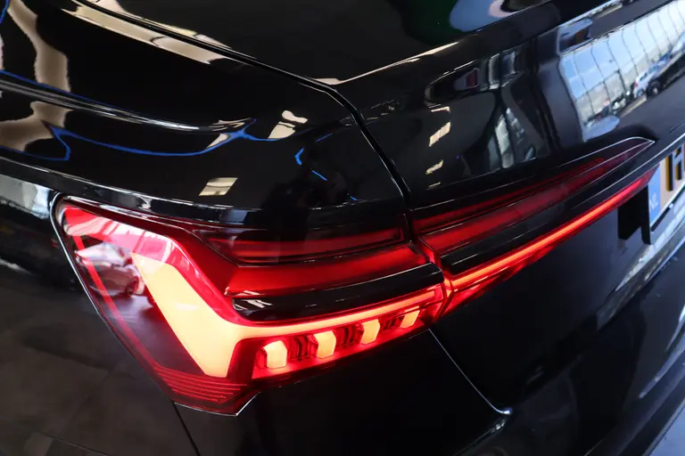 Audi A6 Limousine 55 TFSI e Quattro Pro Line S Competition 256pk Panorama Navigatie Cruise Control Volleder interieur Stoel/Stuur verwarming. afbeelding 7