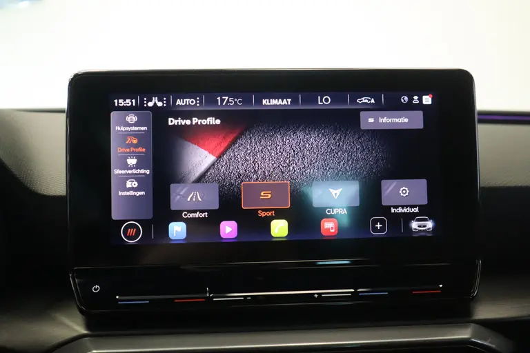 CUPRA Leon 2.0 TSI  VZ Performance 300PK Panoramadak Navigatie Apple-CarPlay 19'lmv VCP PDC Beats Audio afbeelding 22