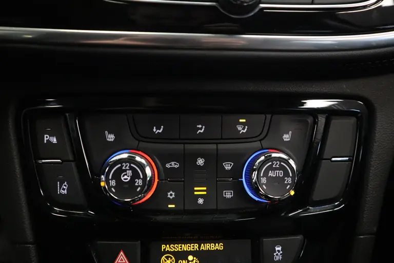 Opel Mokka X 1.4 Turbo Innovation Navigatie volleder Afn trekhaak PDC Cruise Control afbeelding 13