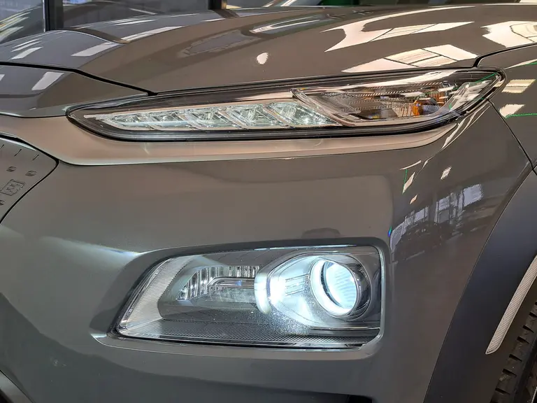 Hyundai KONA EV Comfort 64 kWh Navigatie Led Camera Cruise LM 204PK 24 maanden garantie mogelijk (*vraag naar de voorwaarden) afbeelding 7