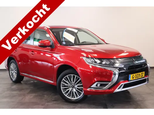 Mitsubishi Outlander 2.4 PHEV Intense+ Trekhaak 360 Camera Kantel dak