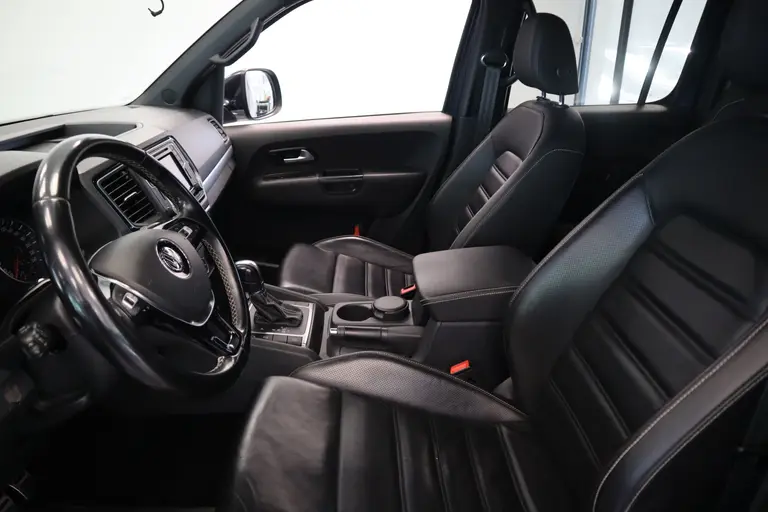 Volkswagen Amarok 3.0 TDI 4Motion DC Aventura 259pk Navigatie Stoelverwarming vol leer interieur trekhaak afdekbak 20LMV afbeelding 6