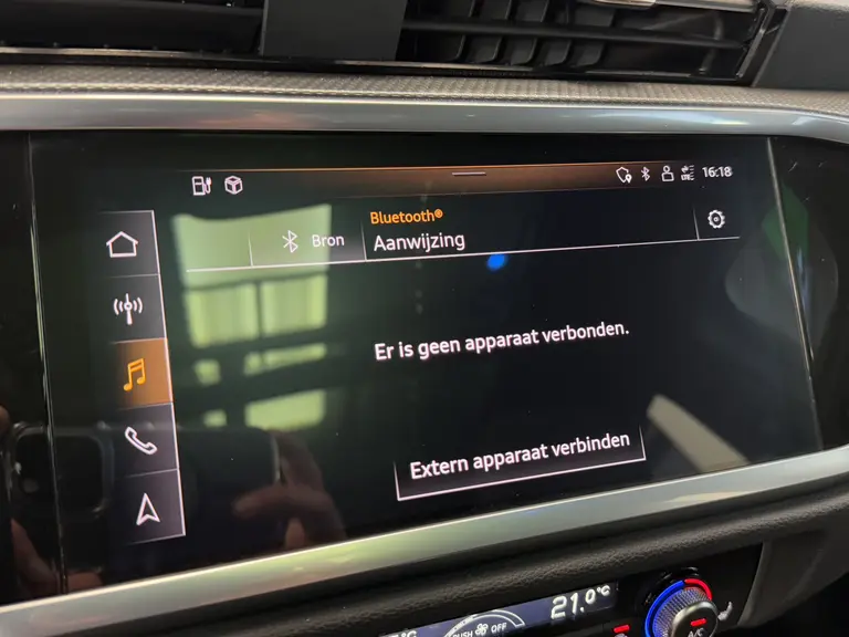 Audi Q3 45 TFSI e S edition Panorama 20LMV Climate Control Navigatie afbeelding 23