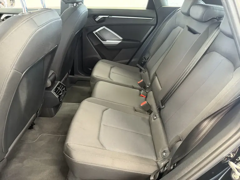 Audi Q3 35 TFSI Pro Line verw. voorstoelen Adaptive Cruise Control afbeelding 32