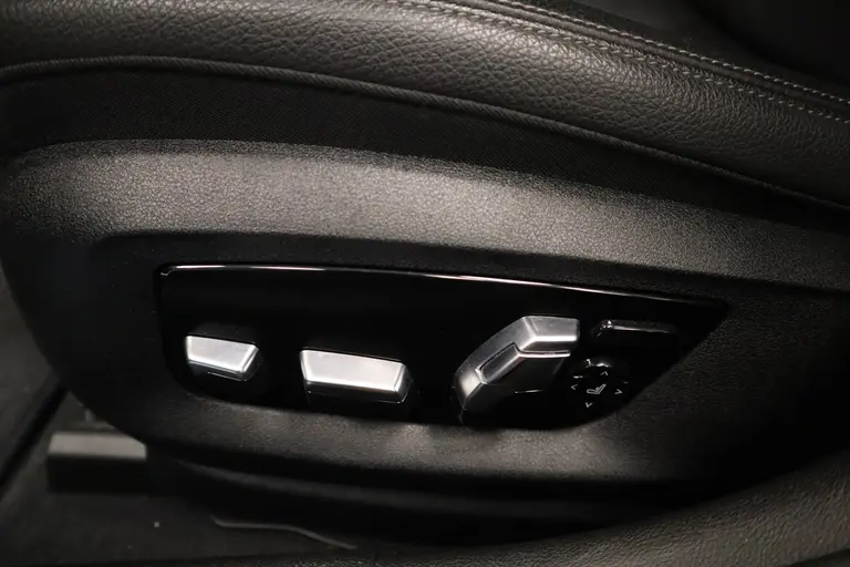 BMW 5 Serie 520i Corporate Lease High Executive Connect drive Navigatie PDC Cruise Control 18LMV Vol Leder 24 maanden garantie mogelijk (*vraag naar de voorwaarden) afbeelding 10