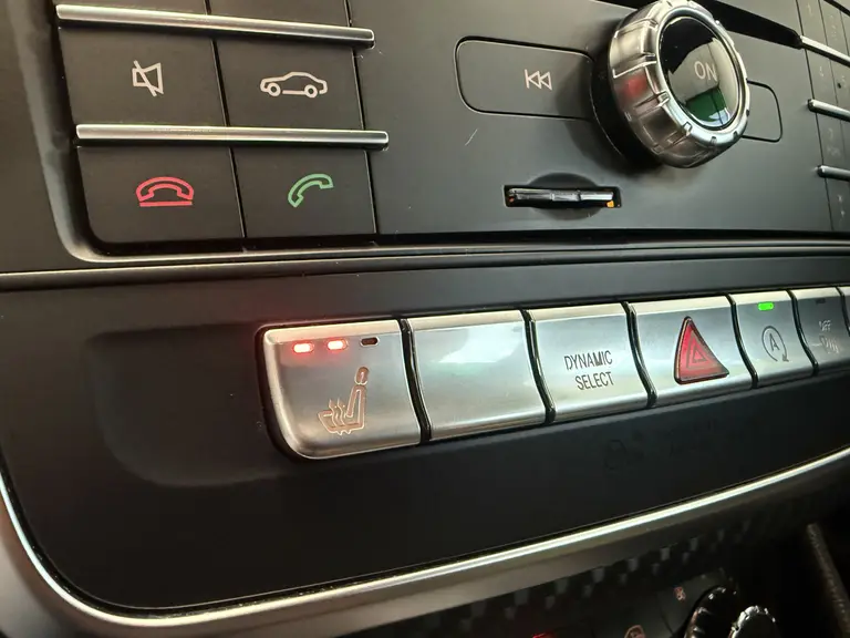 Mercedes-Benz A-Klasse 180 Business Solution AMG 18"lmv Full-led CruiseControl afbeelding 18