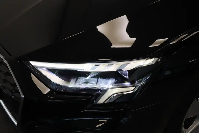 Audi A3 Sportback 35 TFSI S edition 150pk Navigatie 17LMV  volleder interieur Cruise Control parking ass. afbeelding 5