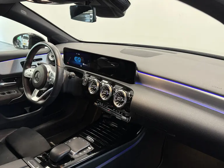 Mercedes-Benz A-Klasse 250 e Business Solution AMG Limited afbeelding 12