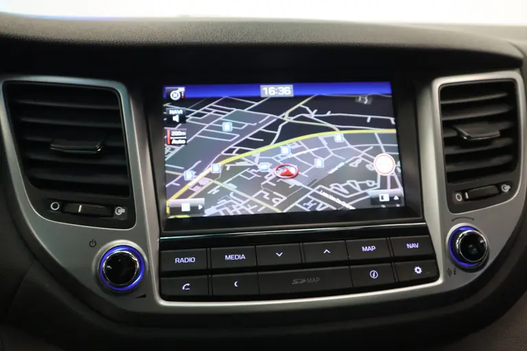 Hyundai Tucson 1.6 T T-GDI 4WD 177 PK 4WD GDI  Panoramadak  19 inch Lmv Navigatie trekhaak afbeelding 21