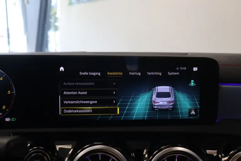 Mercedes-Benz CLA-Klasse 220 d AMG Line Panoramadak Burmester Multibeam-led afbeelding 17