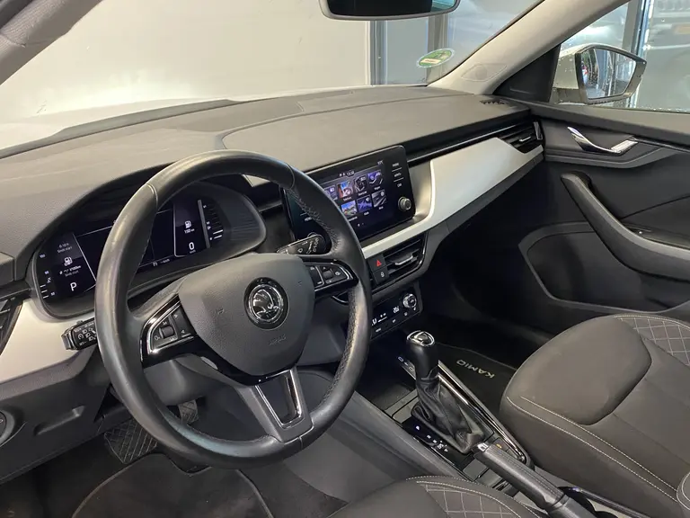 Skoda Kamiq 1.5 TSI ACT Business Edition Carplay PDC Trekhaak Automaat 150PK! 2 Jaar garantie mogelijk* ( vraag naar de voorwaarde) afbeelding 6