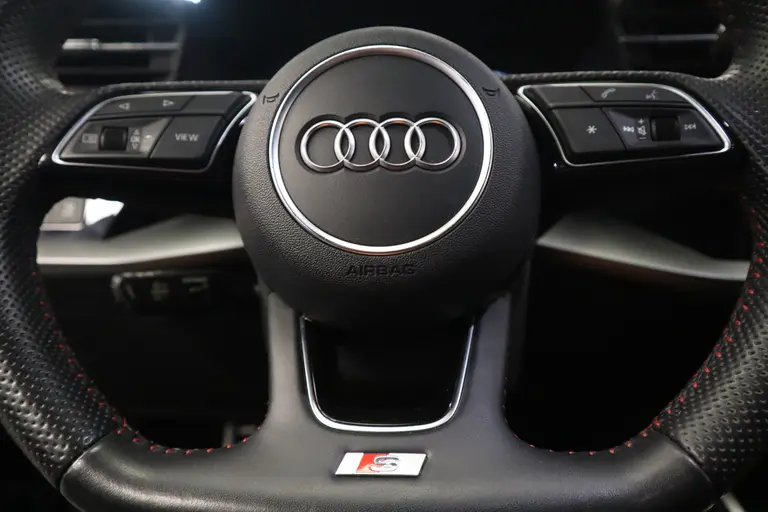 Audi A3 Sportback 35 TFSI S edition 150pk Navigatie 17LMV  volleder interieur Cruise Control parking ass. 24 maanden garantie mogelijk (*vraag naar de voorwaarden) afbeelding 7