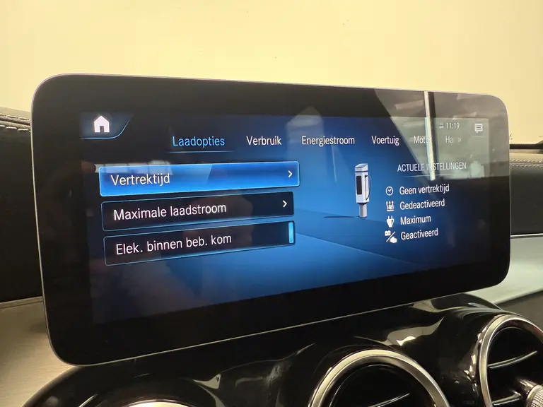 Mercedes-Benz GLC Coupé 300e 4MATIC Business Solution AMG Panoramadak PDC Achteruitrijcamera 24 maanden garantie mogelijk (*vraag naar de voorwaarden) afbeelding 20