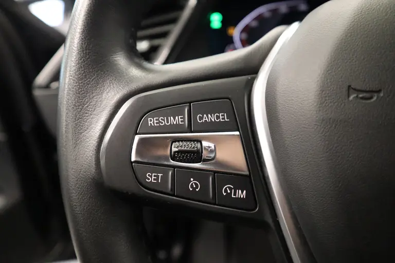 BMW 1-serie 118i Executive Edition 5-deurs Automaat (136pk) Live Cockpit Professional 24 maanden garantie mogelijk (*vraag naar de voorwaarden) afbeelding 11