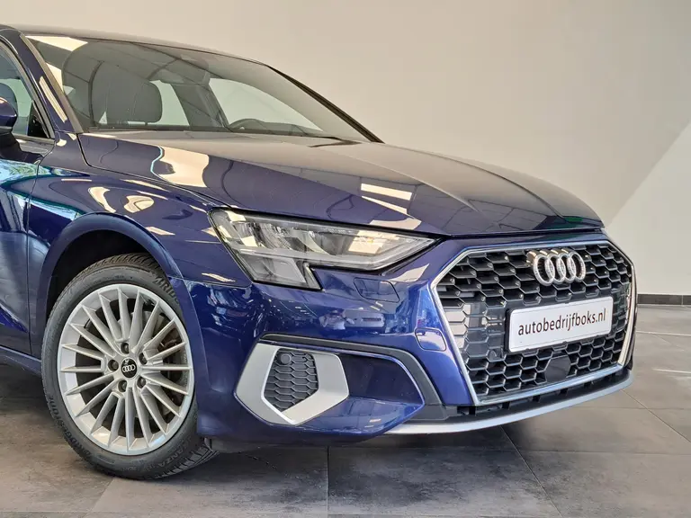 Audi A3 Limousine 30 TFSI Pro Line Navigatie Carplay Clima Cruise VCP 17"LM afbeelding 3