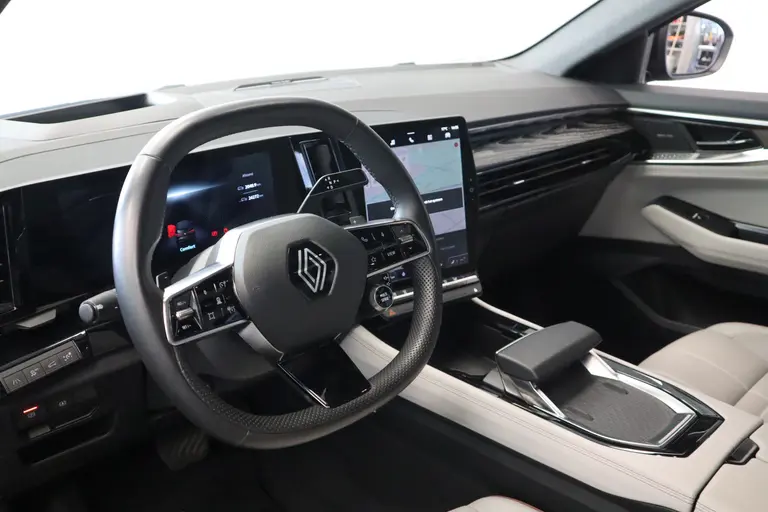 Renault Espace E-Tech full hybrid 200 iconic 7p. Head-up Panoramadak full-leder Harman/kardon Trekhaak Dash Cam afbeelding 10