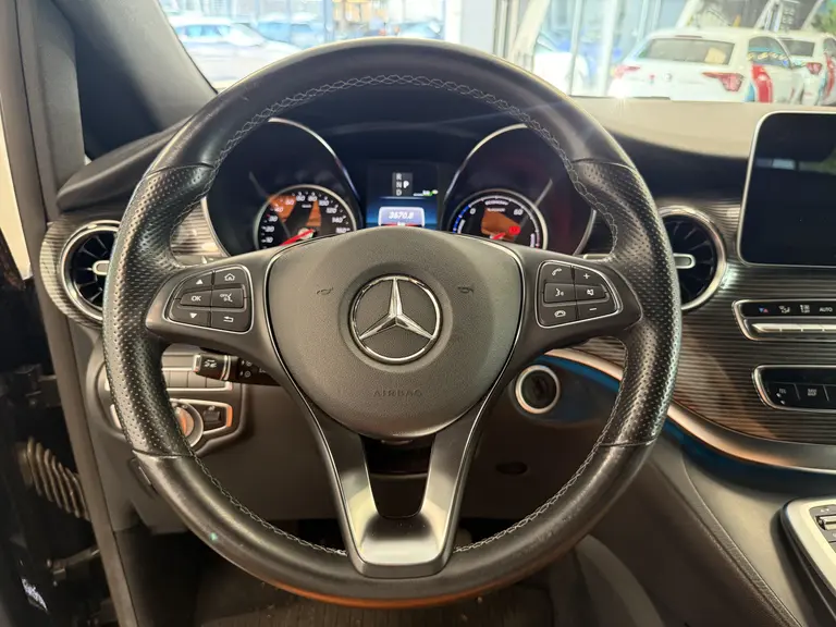 Mercedes-Benz EQV 300 L2 Business Solution Limited 90 kWh Cruise/Climate Camera Burmester Audio afbeelding 9