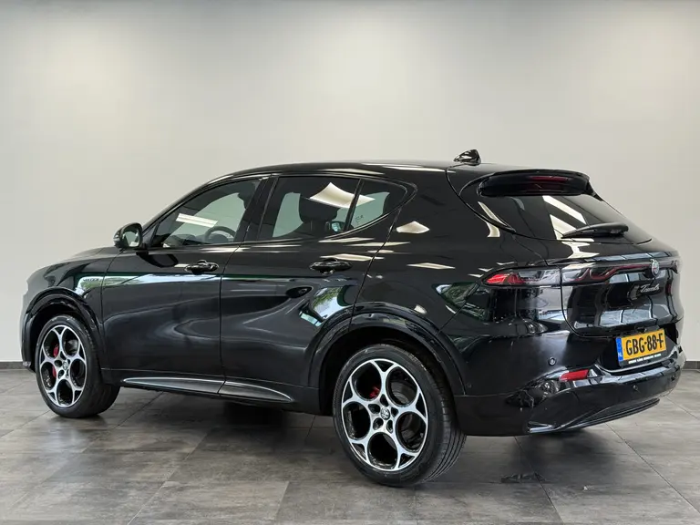 Alfa Romeo Tonale 1.5T Hybrid Veloce ACC Stoelventilatie 360 camera 1e eigenaar! afbeelding 3