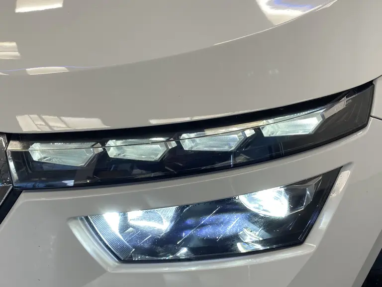 Skoda Kamiq 1.5 TSI ACT Business Edition Carplay PDC Trekhaak Automaat 150PK! 2 Jaar garantie mogelijk* ( vraag naar de voorwaarde) afbeelding 4