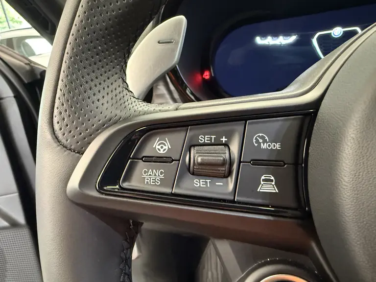 Alfa Romeo Tonale 1.5T Hybrid Veloce ACC Stoelventilatie 360 camera 1e eigenaar! afbeelding 12