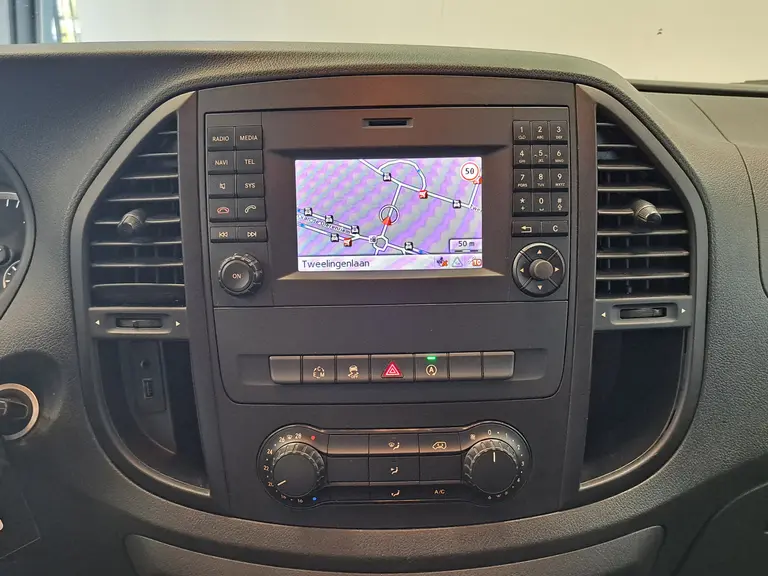 Mercedes-Benz Vito 114 CDI Lang DC Comfort Navigatie Airconditioning 5P Trekhaak Camera 17"LM afbeelding 11